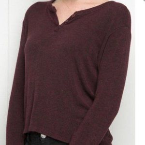three button soft long sleeve shirt